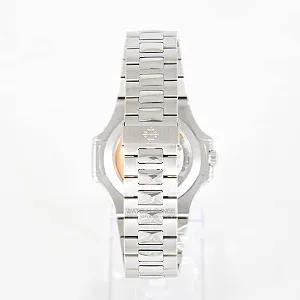 04445_watchlounge_lo.jpg