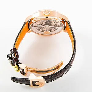 04525_watchlounge_lo.jpg