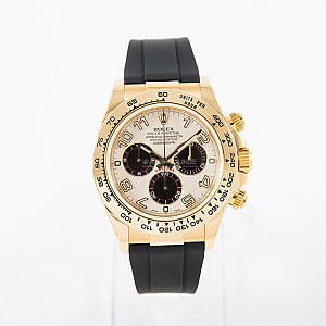 04530_watchlounge_lo.jpg