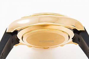 04534_watchlounge_lo.jpg