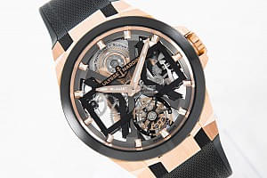 04553_watchlounge_lo.jpg