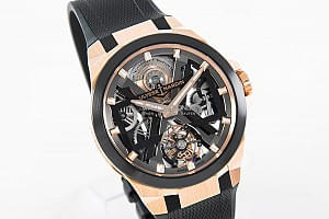 04555_watchlounge_lo.jpg
