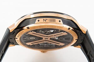 04559_watchlounge_lo.jpg