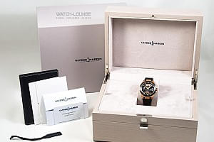 04564_watchlounge_lo.jpg