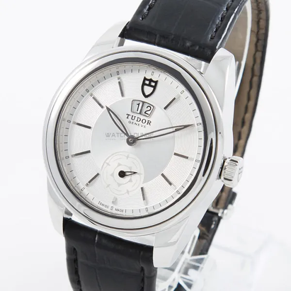 045_watchlounge_lo_38.jpg