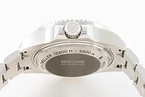 04628_watchlounge_lo_1.jpg