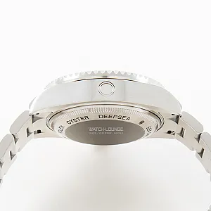 04629_watchlounge_lo_1.jpg