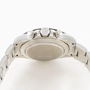 04721_watchlounge_lo_1.jpg