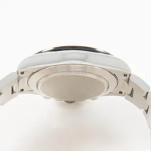 04722_watchlounge_lo_1.jpg