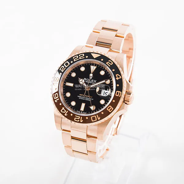 04762_watchlounge_lo.jpg