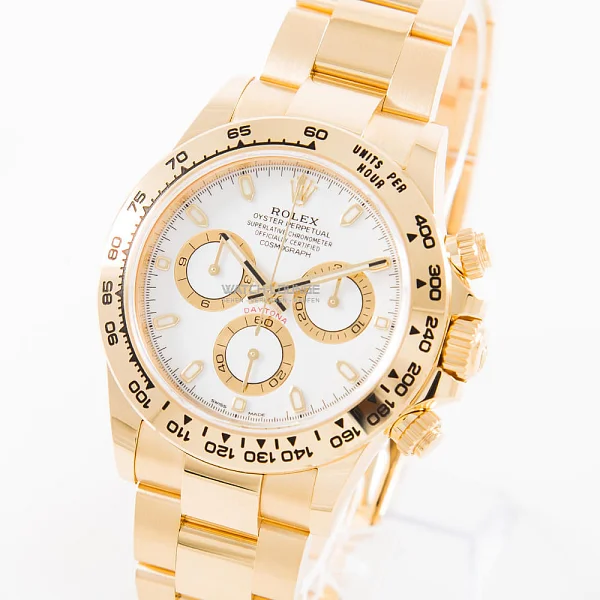04801_watchlounge_lo_1.jpg
