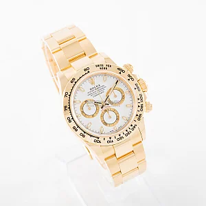 04804_watchlounge_lo_1.jpg