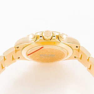 04806_watchlounge_lo_1.jpg