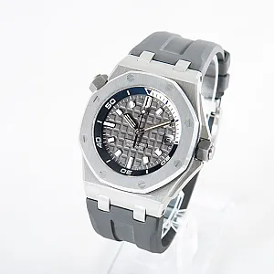 05057_watchlounge_lo.jpg