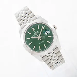 05149_watchlounge_lo.jpg