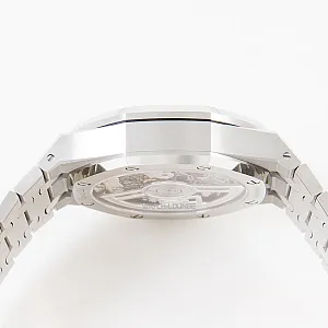 05175_watchlounge_lo.jpg