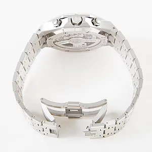05177_watchlounge_lo.jpg