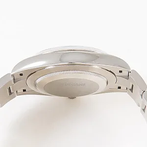 05186_watchlounge_lo.jpg
