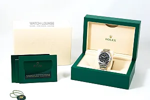 05297_watchlounge_lo.jpg