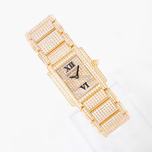 05572_watchlounge_lo.jpg