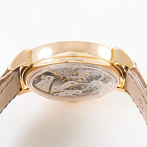 05587_watchlounge_lo.jpg