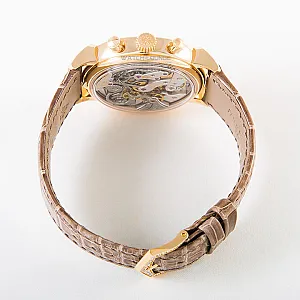 05589_watchlounge_lo.jpg