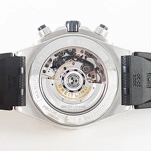 05634_watchlounge_lo_1.jpg