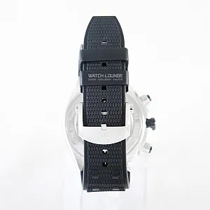 05636_watchlounge_lo.jpg
