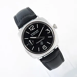05839_watchlounge_lo.jpg