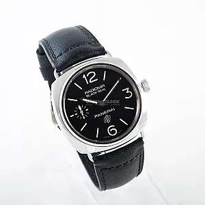 05841_watchlounge_lo.jpg