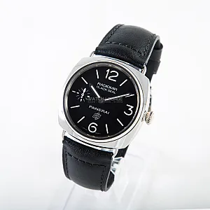 05842_watchlounge_lo.jpg