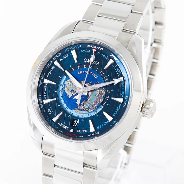 06003_watchlounge_lo_2.jpg