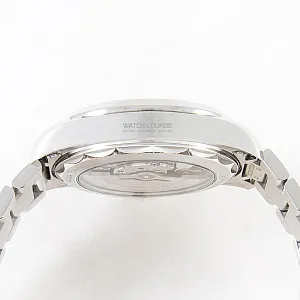 06009_watchlounge_lo_1.jpg