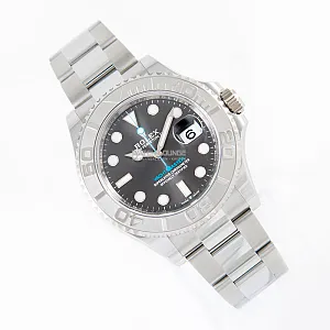 06039_watchlounge_lo.jpg