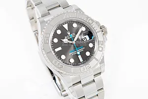 06041_watchlounge_lo.jpg