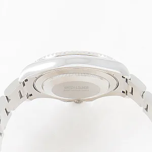06044_watchlounge_lo.jpg
