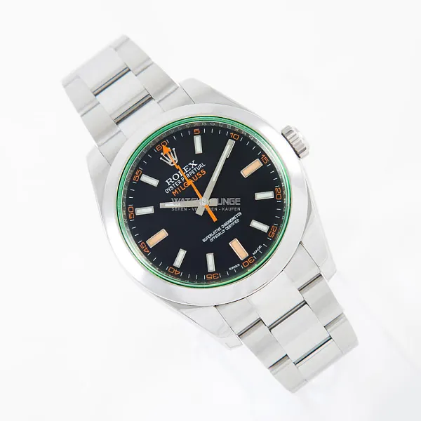06050_watchlounge_lo.jpg