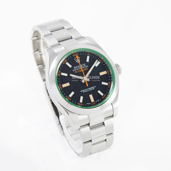 06052_watchlounge_lo.jpg