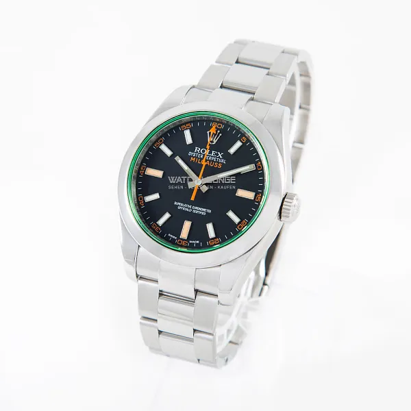 06053_watchlounge_lo.jpg