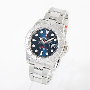 06063_watchlounge_lo.jpg