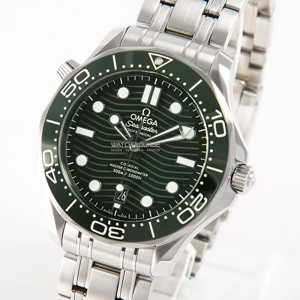 06095_watchlounge_lo_1.jpg