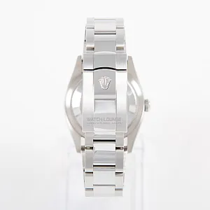 06135_watchlounge_lo_2.jpg