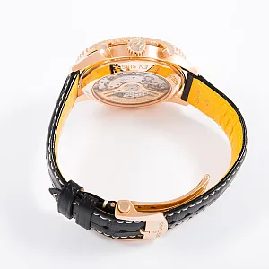 06222_watchlounge_lo.jpg