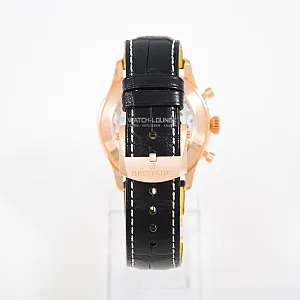 06223_watchlounge_lo.jpg