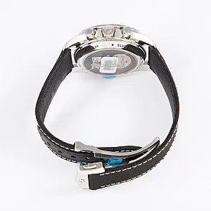 06356_watchlounge_lo.jpg