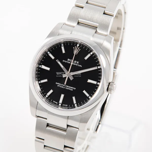 06360_watchlounge_lo_1.jpg