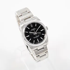 06363_watchlounge_lo.jpg