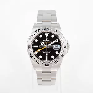 06404_watchlounge_lo_1.jpg