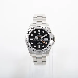 06451_watchlounge_lo.jpg