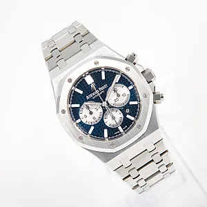 06494_watchlounge_lo.jpg